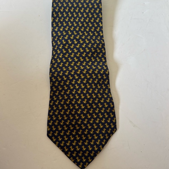 Salvatore Ferragamo Other - Salvation Ferragamo silk duck tie